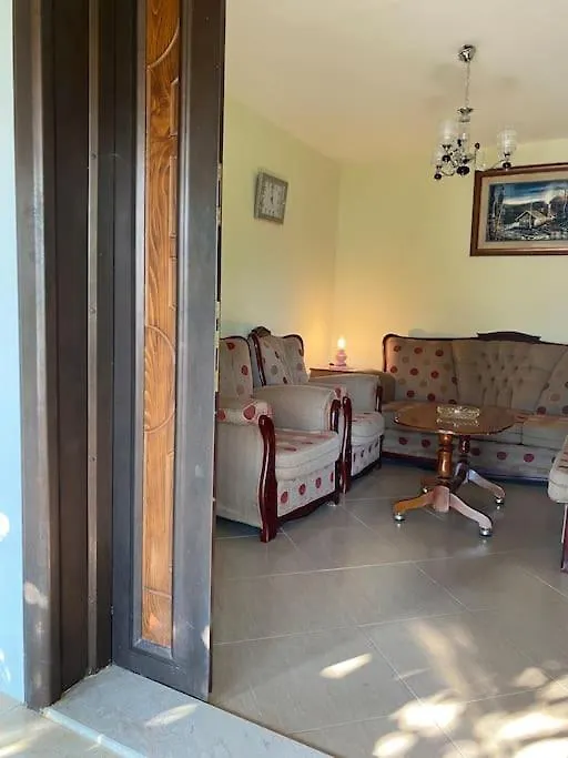 Elli'S Villa Berat