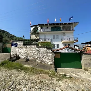 Guest house Irvin, Berat